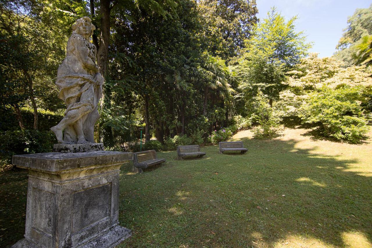 Relax Tra Lago E Parco 莱萨 外观 照片
